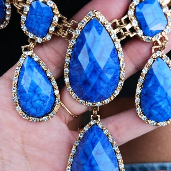 Royal Blue & Cubic Zirconia Tear Drop Shape Statement Necklace - Picture 8 of 10